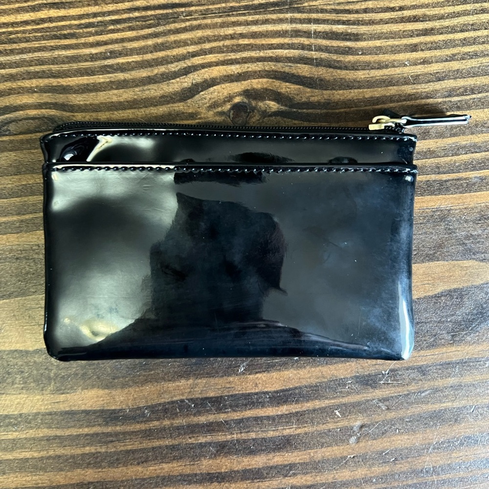 Mundi Black Card Organizer